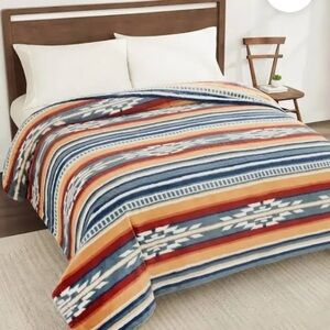 Pendleton Faux Fur Luxe Blanket Queen